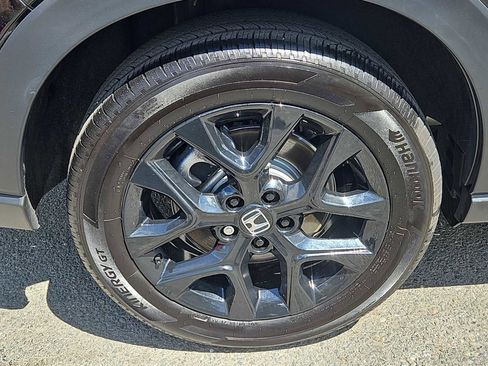 Certified 2025 Honda HR-V Sport image 8