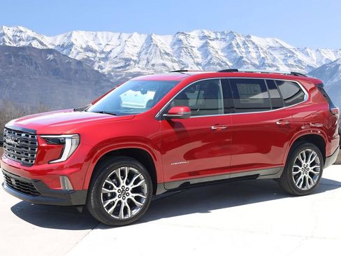 New 2026 GMC Acadia Denali Ultimate AWD/4WD image 2