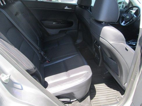Used 2021 Kia Sportage EX w/ EX Technology Package AWD/4WD image 14