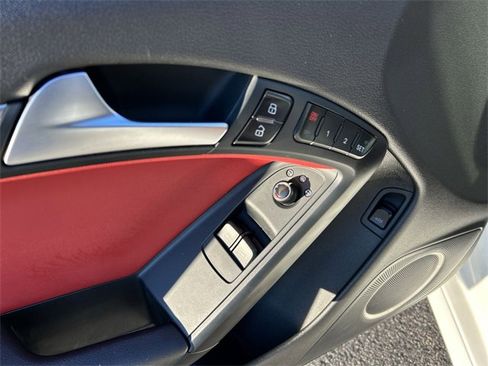 Used 2012 Audi S5 Premium Plus image 16