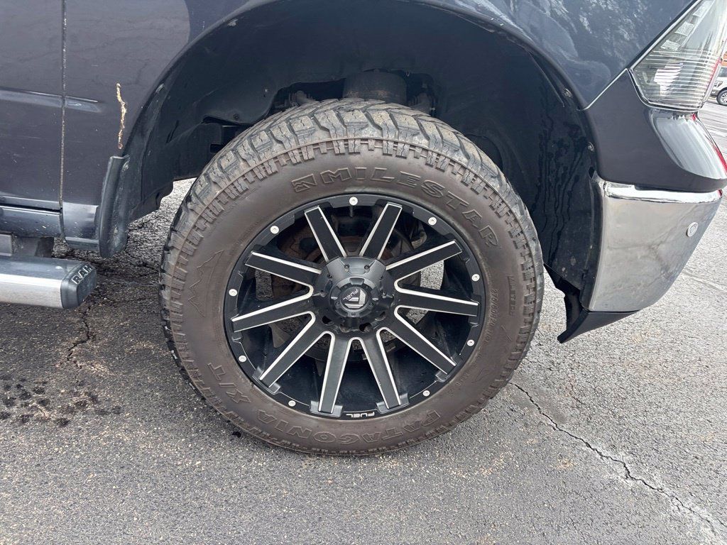Used 2017 RAM 1500 Big Horn AWD/4WD image 12