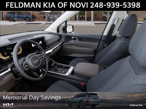 New 2026 Kia Carnival LX FWD image 17