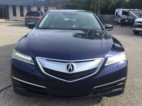 Used 2017 Acura TLX w/ Technology Package FWD image 3