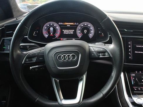 Used 2019 Audi Q8 Prestige w/ Luxury Package image 28