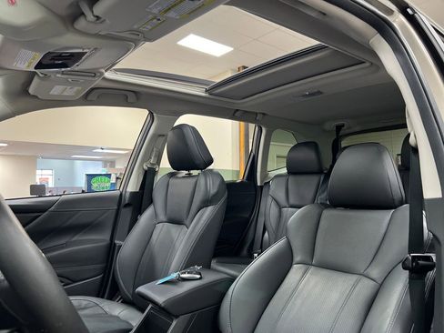 Used 2020 Subaru Forester Limited AWD/4WD image 23