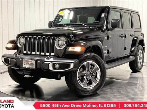 Used 2022 Jeep Wrangler Unlimited Sahara w/ Cold Weather Group image 1