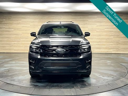 Used 2024 Ford Expedition Max Limited AWD/4WD image 9
