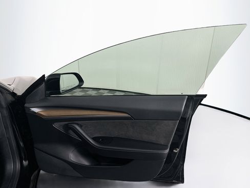 Used 2022 Tesla Model 3 image 30