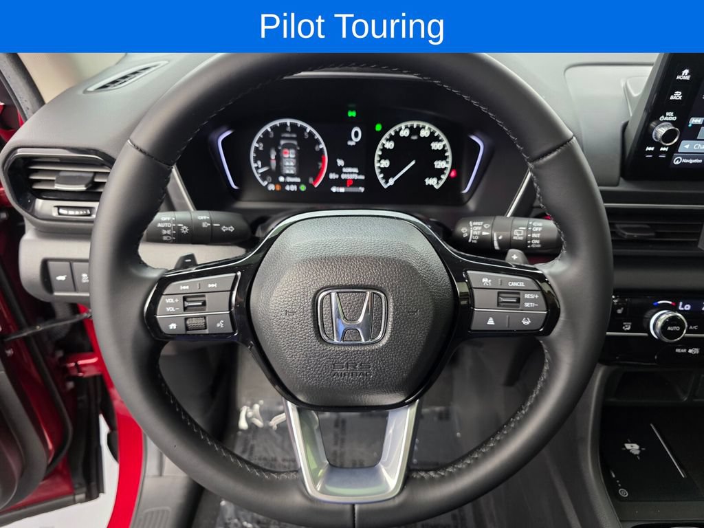 Used 2025 Honda Pilot Touring image 20