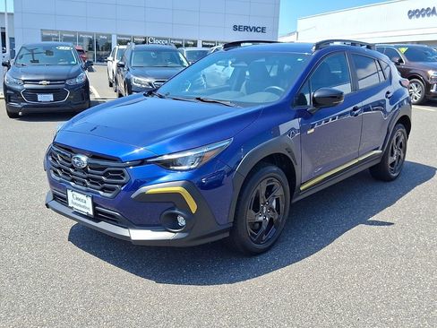 Used 2025 Subaru Crosstrek 2.5i Sport AWD/4WD image 6