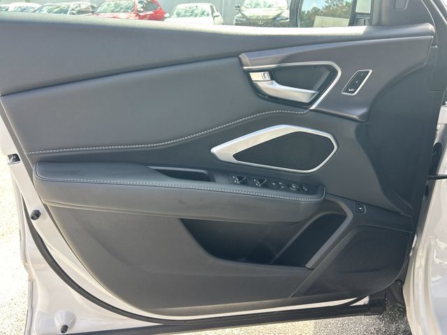Certified 2025 Acura RDX SH-AWD image 17