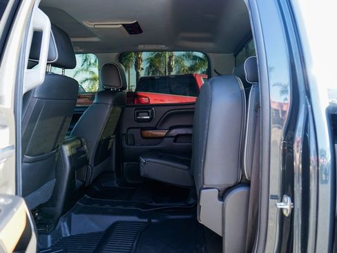 Used 2018 Chevrolet Silverado 3500 High Country w/ Duramax Plus Package image 40