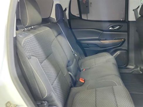 Used 2019 GMC Acadia SLE FWD image 25