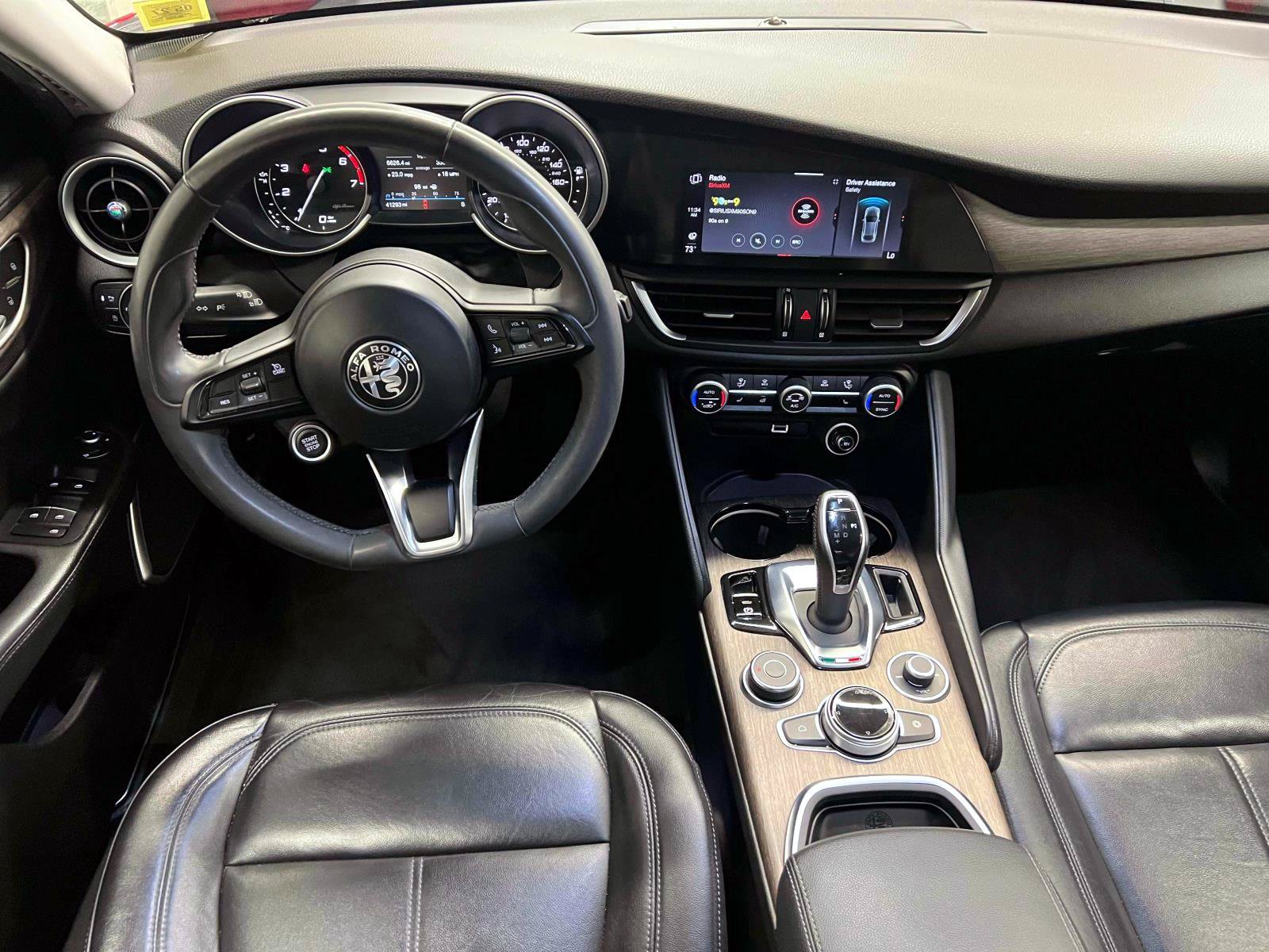 Used 2020 Alfa Romeo Giulia Ti AWD/4WD image 13