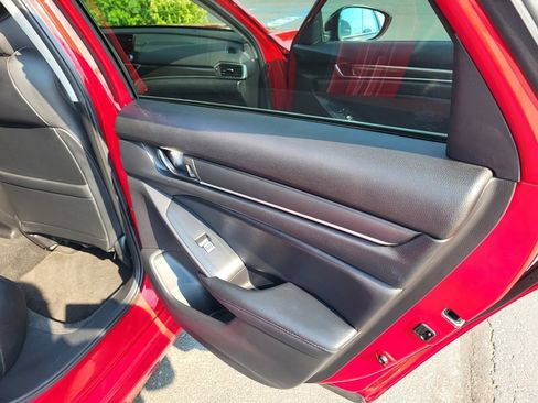 Used 2022 Honda Accord Sport Special Edition image 17