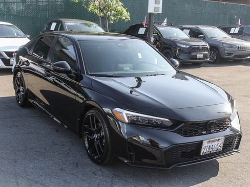 Used 2025 Honda Civic Sport image 3