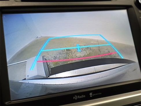 Used 2015 Toyota Highlander XLE image 23