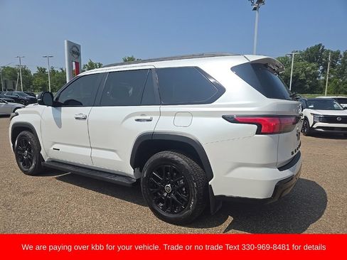 Used 2024 Toyota Sequoia Limited AWD/4WD image 5