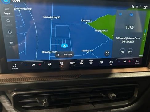 New 2026 Ford Bronco Sport Outer Banks w/ Outer Banks Tech Package+ AWD/4WD image 3