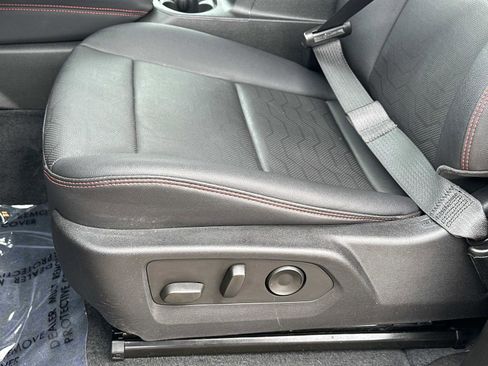 Certified 2023 Chevrolet Colorado Z71 w/ Z71 Convenience Package 2 image 16