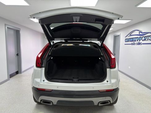 Used 2019 Cadillac XT4 Premium Luxury AWD/4WD image 37