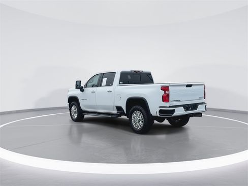 Used 2020 Chevrolet Silverado 3500 High Country w/ Z71 Off-Road Package image 6