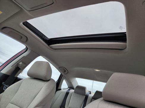 Certified 2023 Honda Accord EX image 15