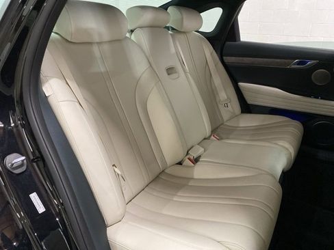 Used 2024 Genesis G80 image 80