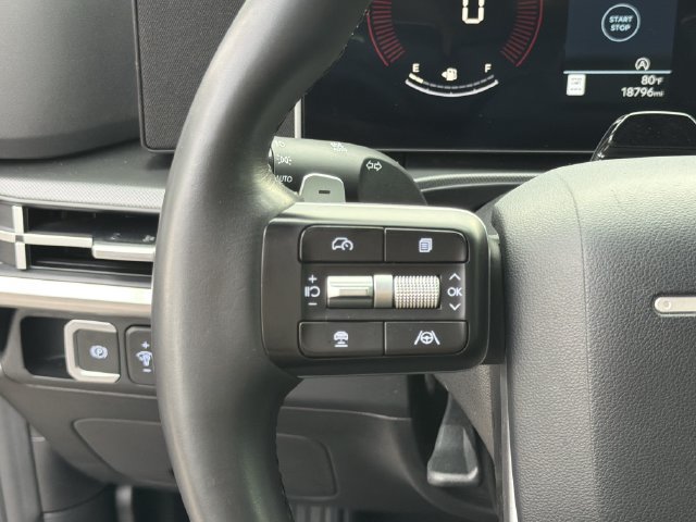 Used 2026 Hyundai Santa Fe SEL AWD/4WD image 27