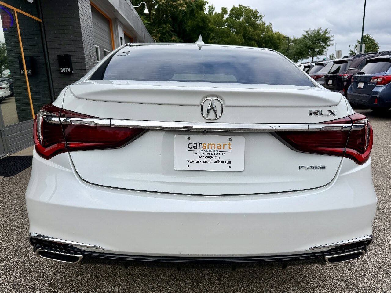 Used 2018 Acura RLX w/ Technology Package FWD image 7