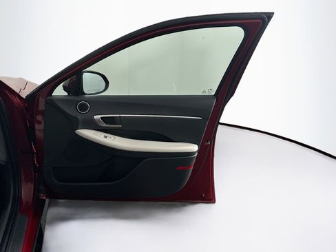 Used 2025 Hyundai Sonata SEL image 34