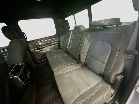 Used 2020 RAM 1500 Big Horn AWD/4WD image 30