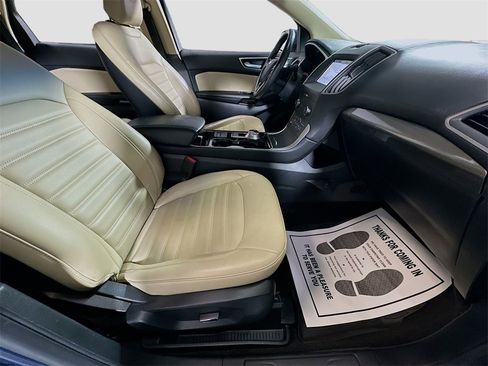 Used 2019 Ford Edge SEL w/ Equipment Group 201A image 30