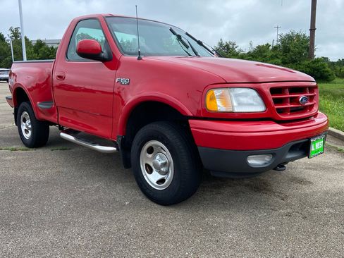 Used 2001 Ford F150 4x4 Regular Cab image 1
