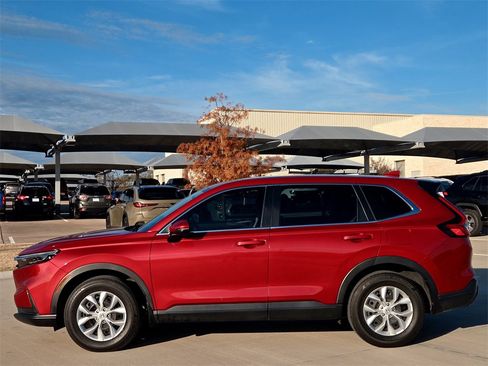 Used 2024 Honda CR-V LX image 4