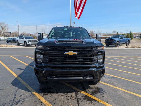 New 2026 Chevrolet Silverado 2500 Custom w/ Custom Value Package image 8