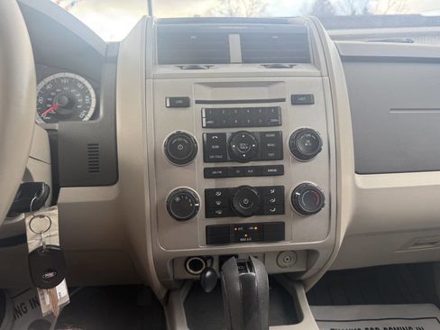 Used 2011 Ford Escape XLT w/ 202A Rapid Spec Order Code image 13