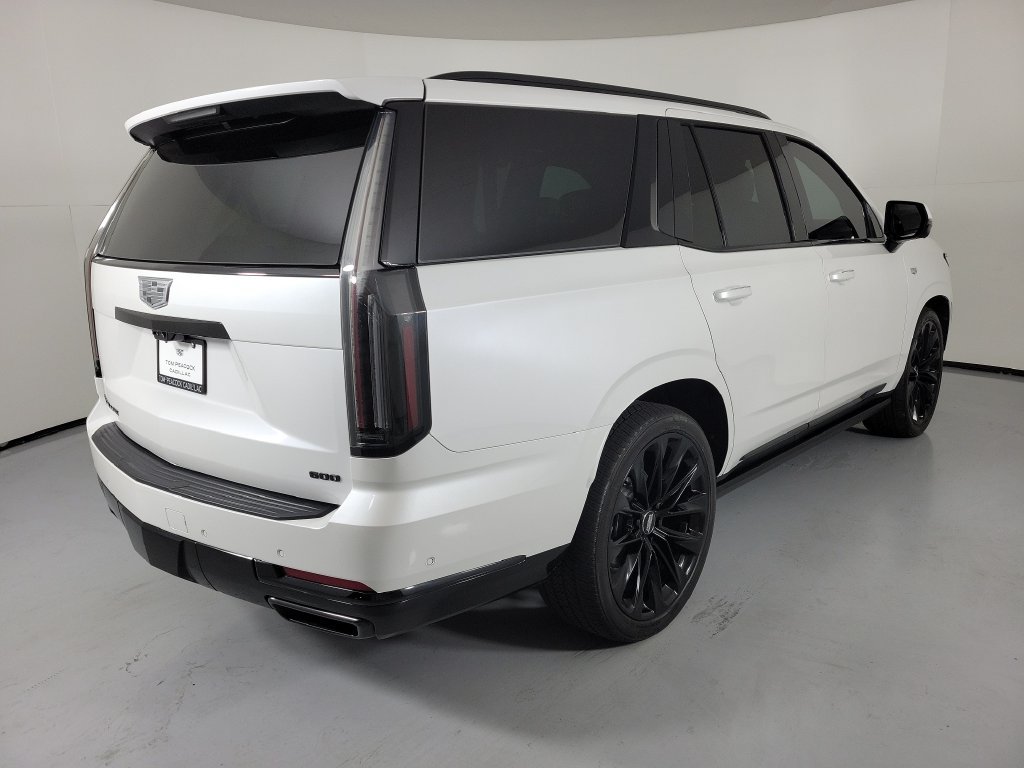 Used 2025 Cadillac Escalade Sport Platinum w/ LPO, ONYX Package AWD/4WD image 4