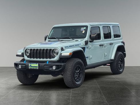 Used 2023 Jeep Wrangler Unlimited Rubicon 4xe AWD/4WD image 4