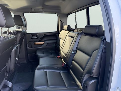 Used 2016 Chevrolet Silverado 1500 LTZ Z71 image 33