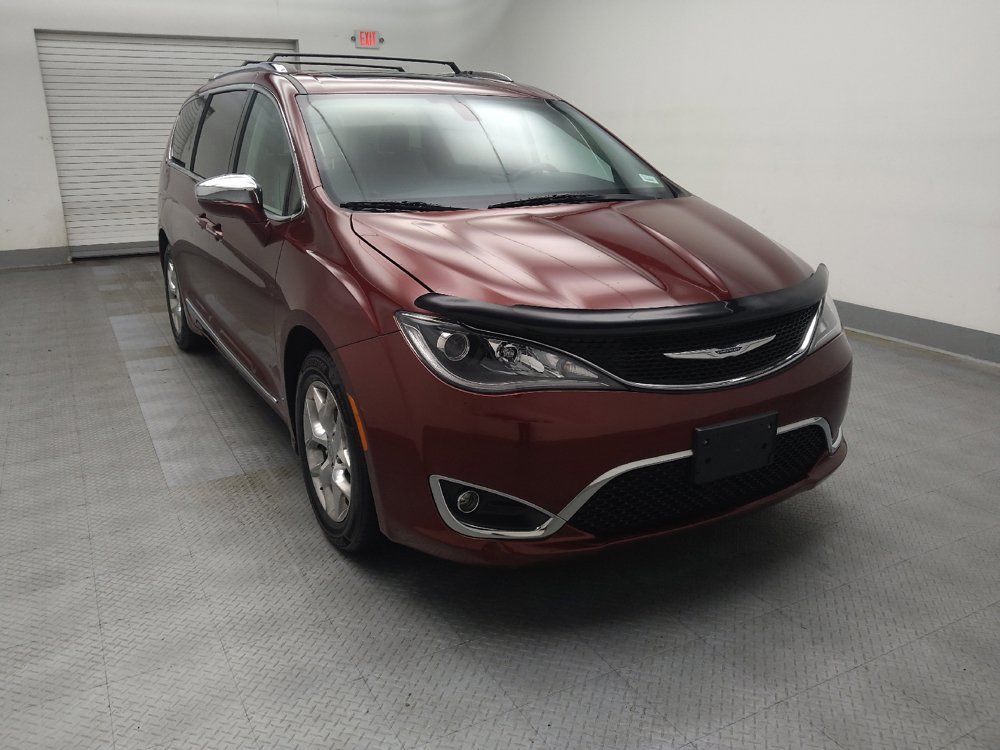Used 2017 Chrysler Pacifica Limited FWD image 13