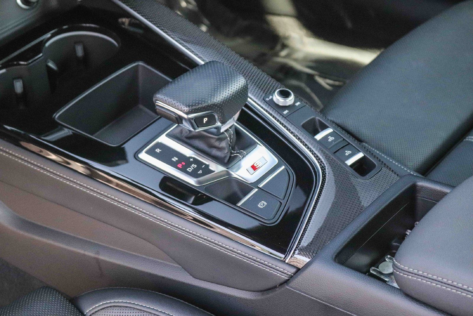 Used 2023 Audi S5 Premium Plus w/ Premium Plus Package AWD/4WD image 18