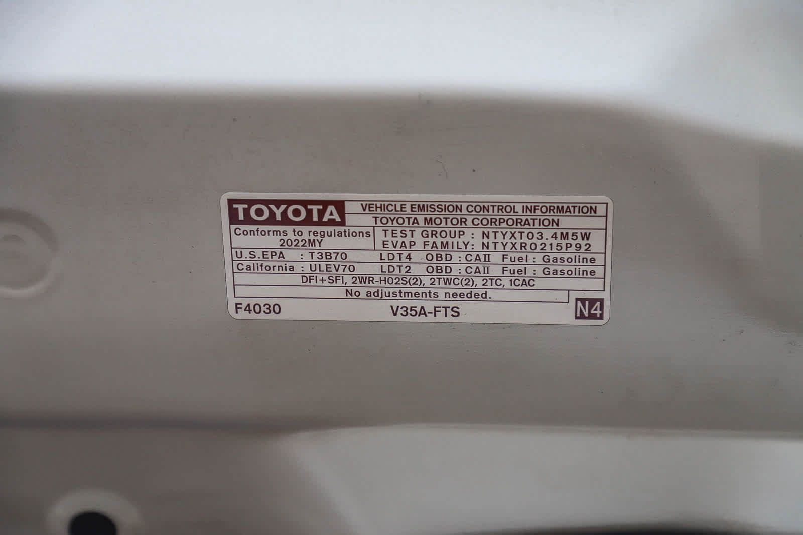 Used 2022 Toyota Tundra SR5 w/ TRD Off-Road Package AWD/4WD image 31