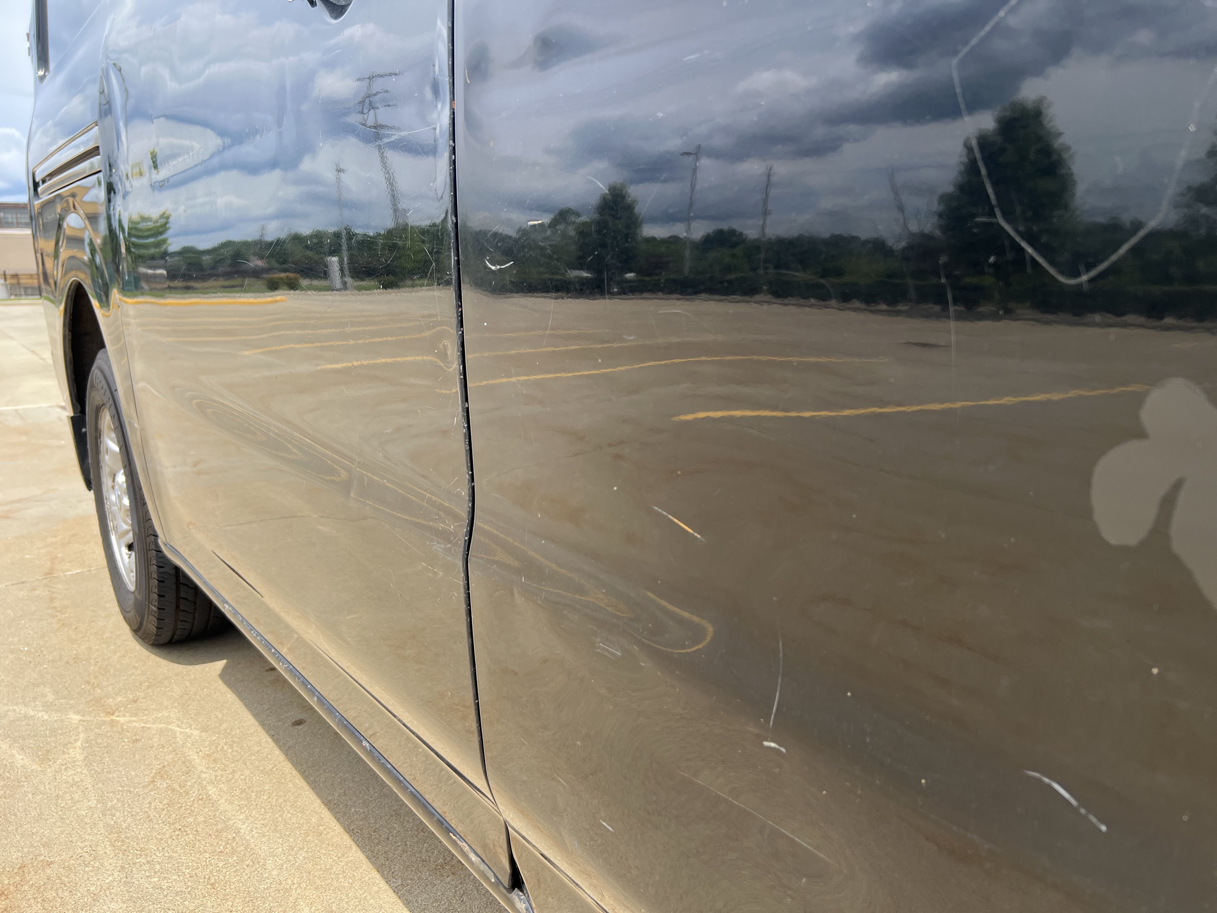 Used 2013 Nissan NV 2500 SV w/ Technology Pkg RWD image 35