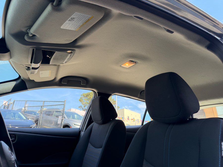 Used 2025 Nissan Leaf S FWD image 17