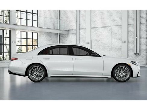 New 2026 Mercedes-Benz S 580 4MATIC Sedan image 3