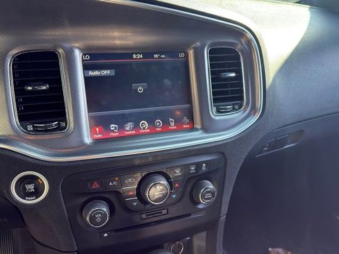 Used 2014 Dodge Charger R/T RWD image 13