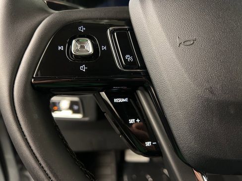 New 2026 Lincoln Corsair Premiere image 17