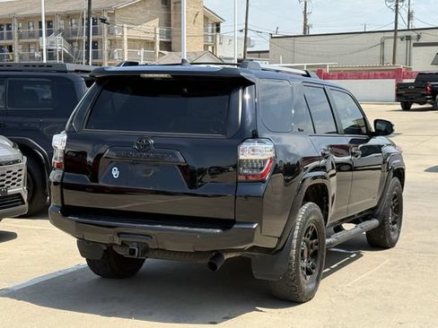 Used 2023 Toyota 4Runner SR5 Premium w/ Moonroof Package AWD/4WD image 4