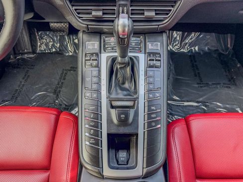 Used 2021 Porsche Macan GTS image 23